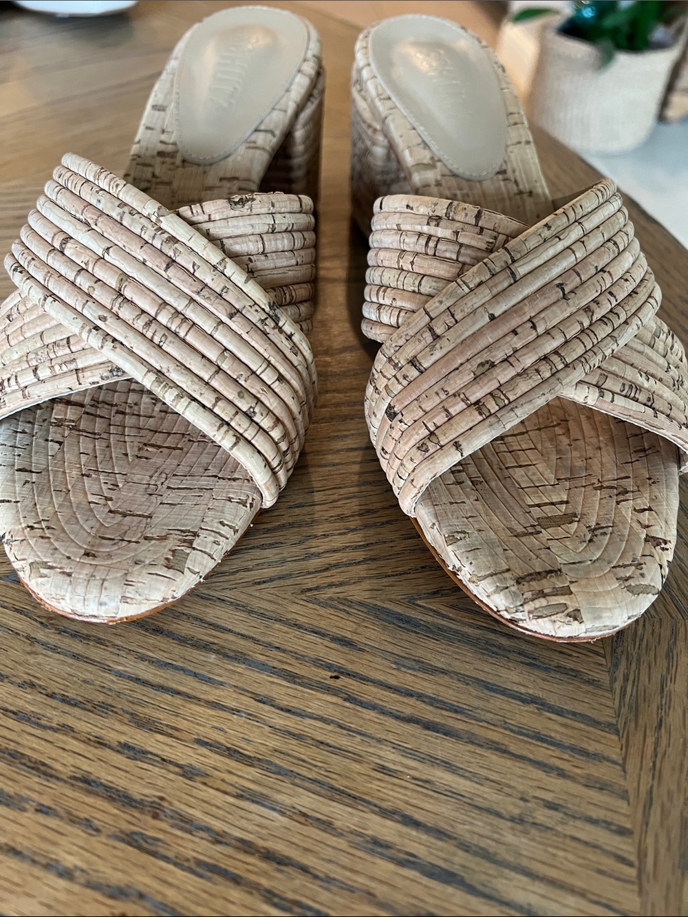 Schutz Latifah Mules Beach Resort Tan Sandals 8.5 - Picture 5 of 6